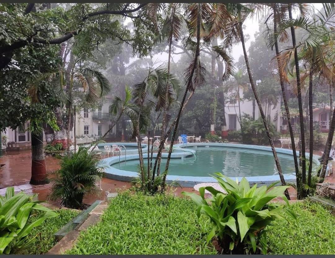 Anand Ritz Resort Matheran Exterior photo